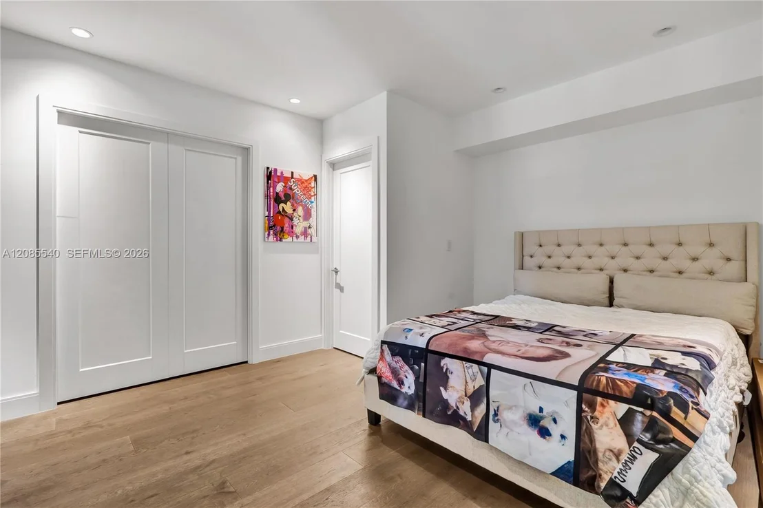 Photo of 2802 Prairie Ave