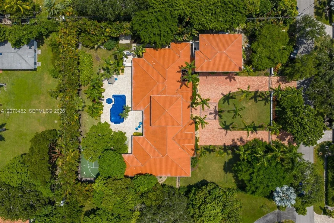 Photo of 6235 Rolling Road Dr