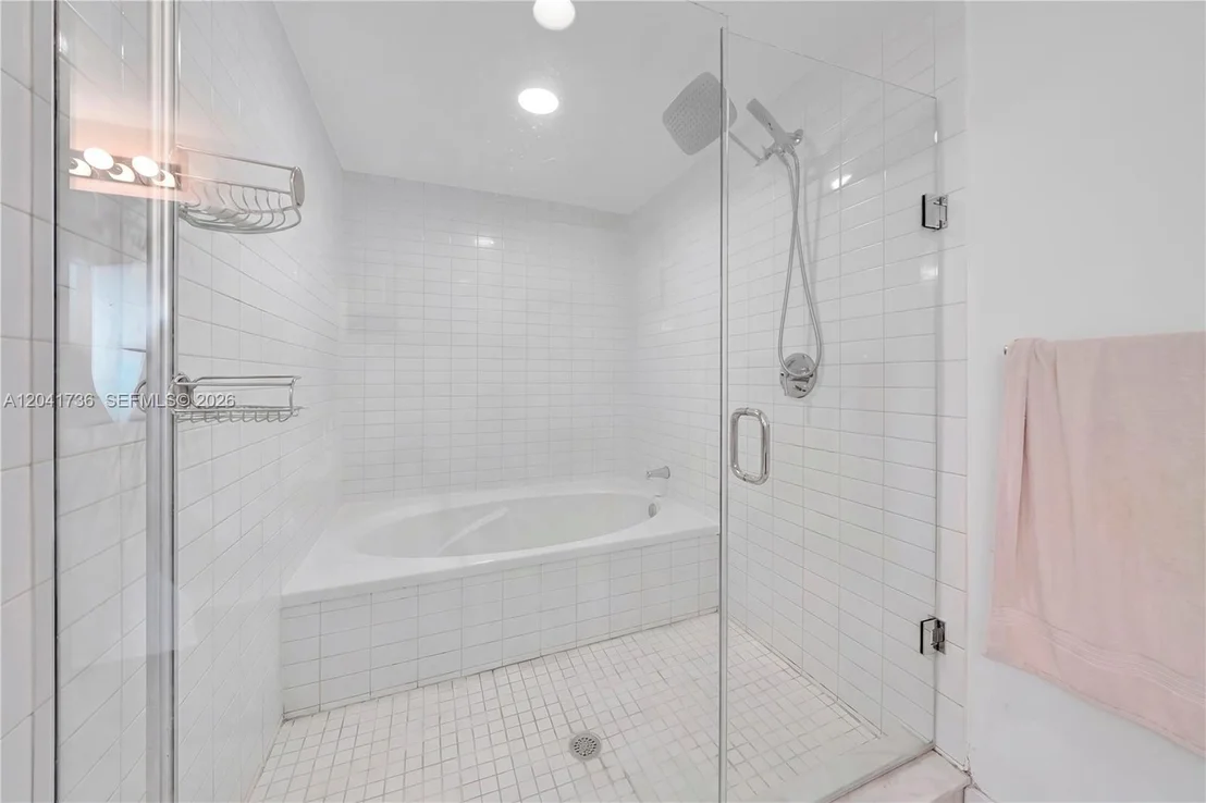 Photo of Unit 2101 at 888 Biscayne Blvd