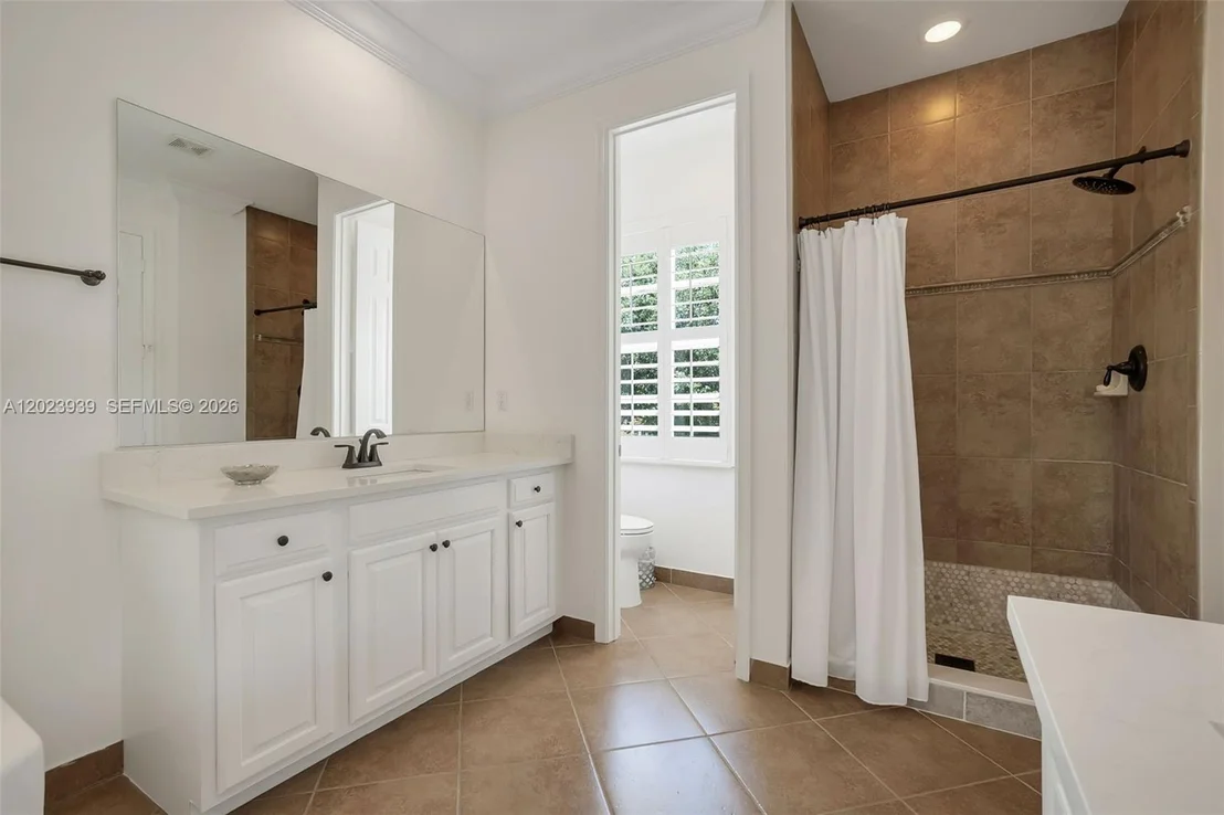 Photo of 119 Edenberry Ave