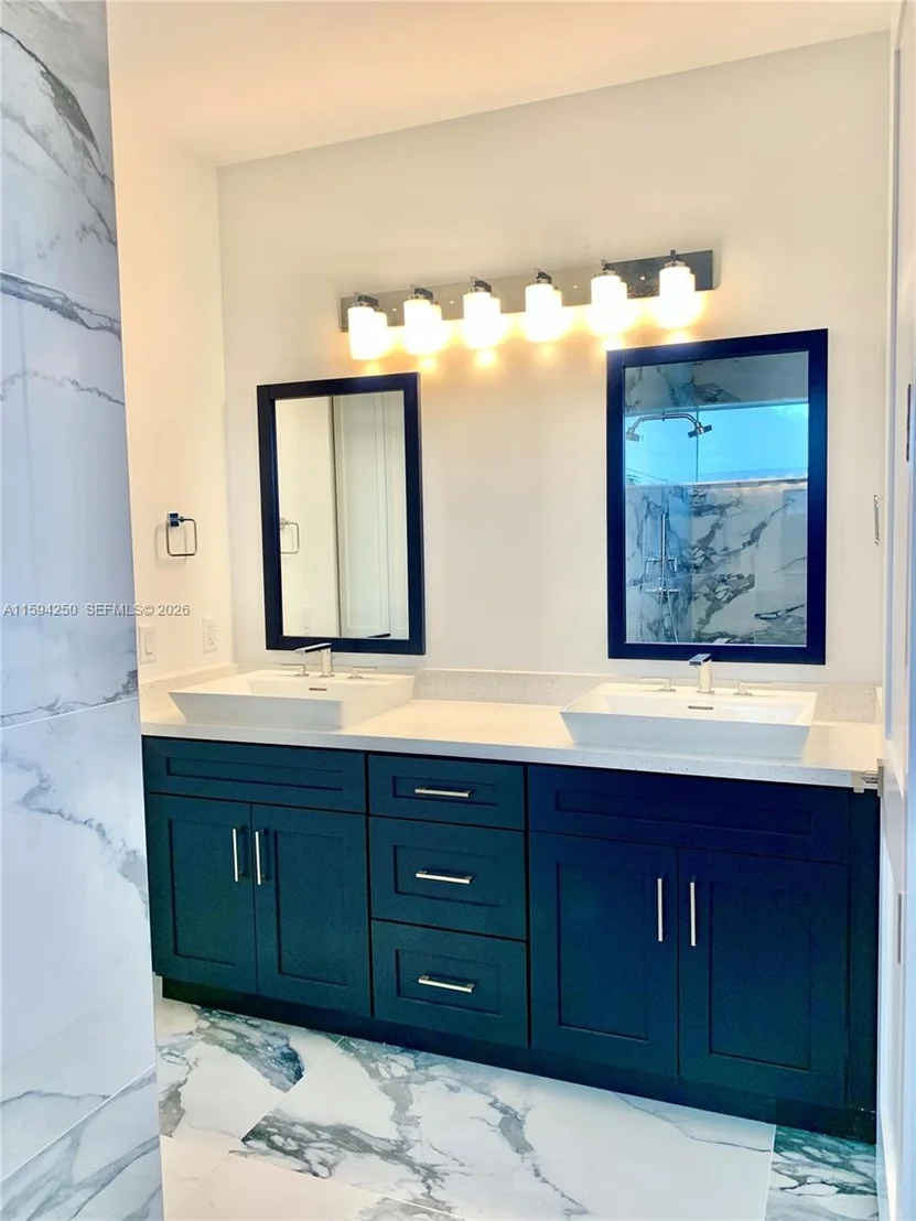 Photo of 84 Coral Way