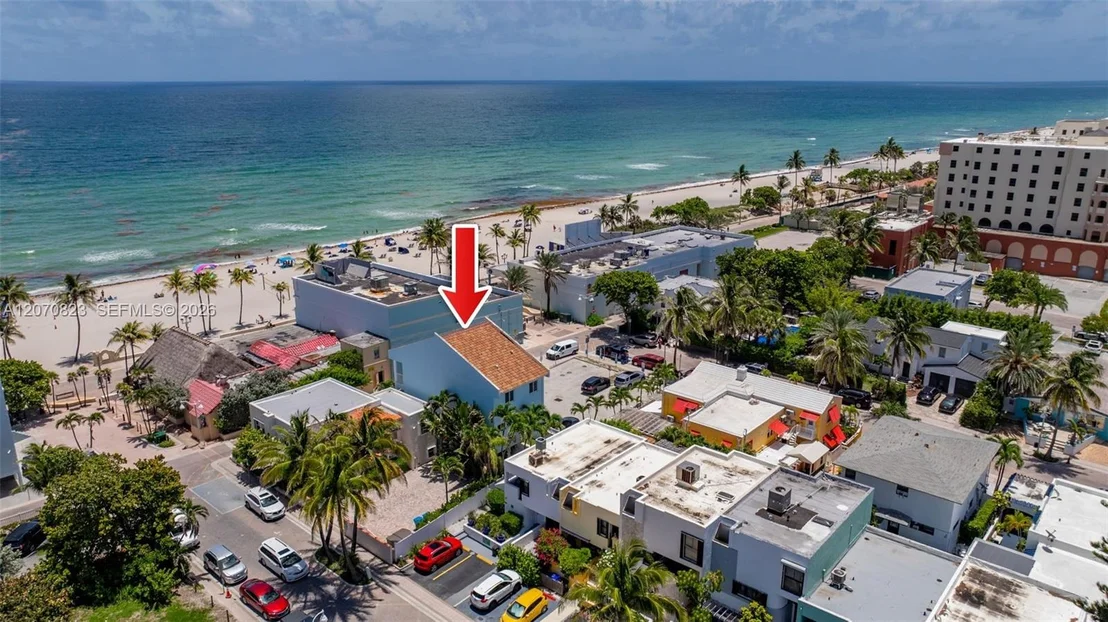 Photo of 311 N N Surf Rd