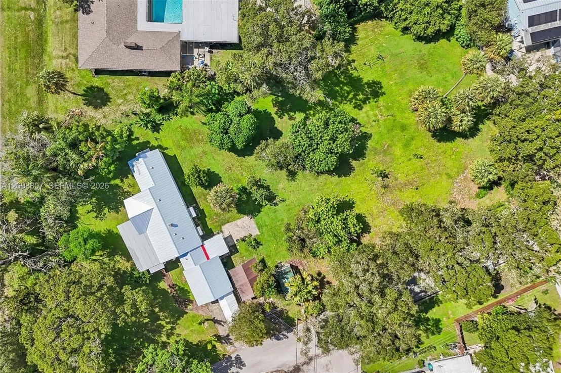 Photo of 3039 Sunrise Boulevard