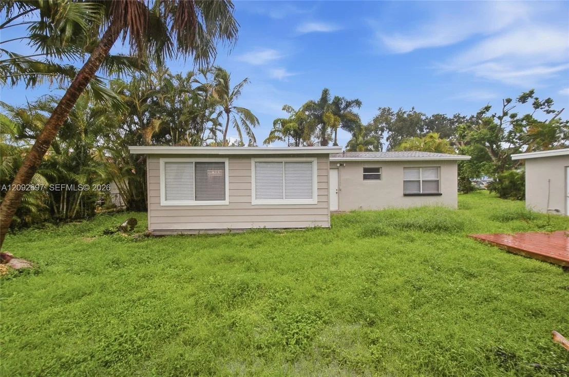 Photo of 49 W Mango Rd