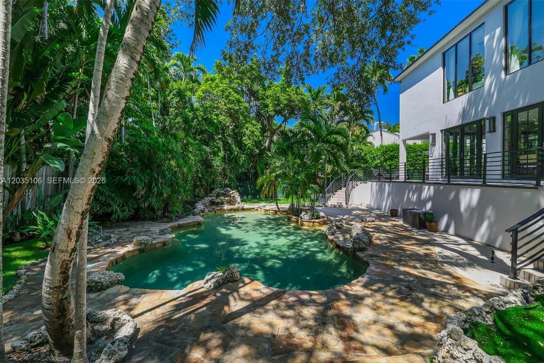 Photo of 3120 Brickell Ave