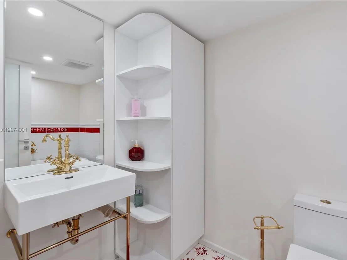 Photo of Unit 704 at 8877 Collins Ave