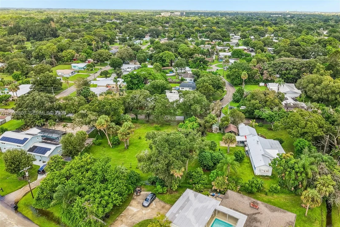 Photo of 3039 Sunrise Boulevard