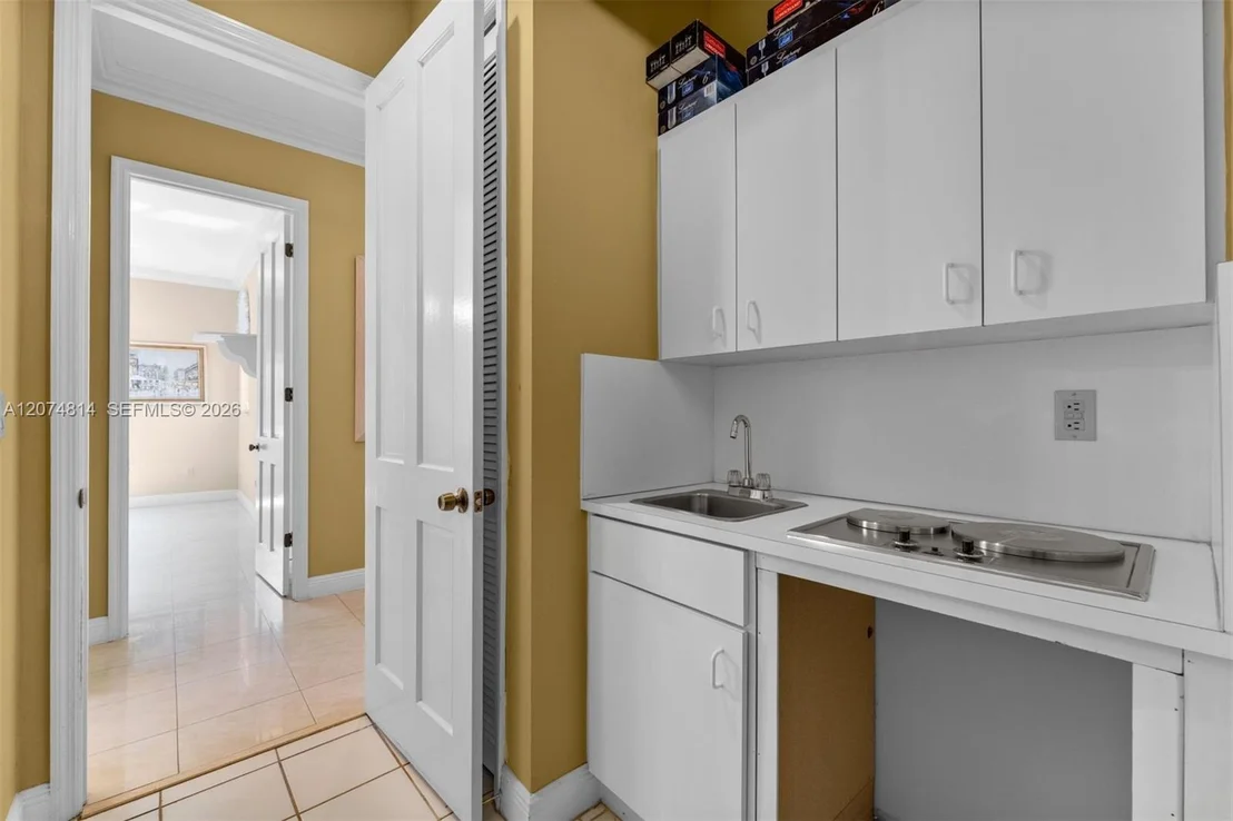 Photo of 501 Bay Lane