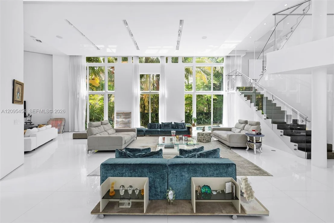 Photo of 480 Ocean Blvd