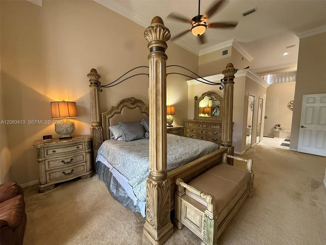Photo of 7705 Highlands Cir