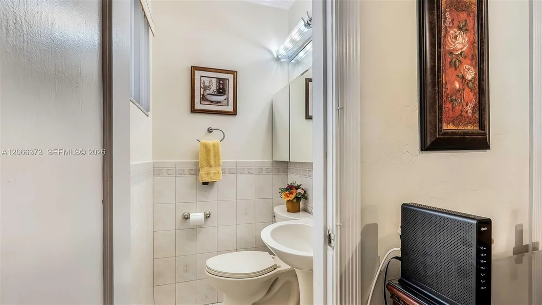 Photo of 154 W 59th St