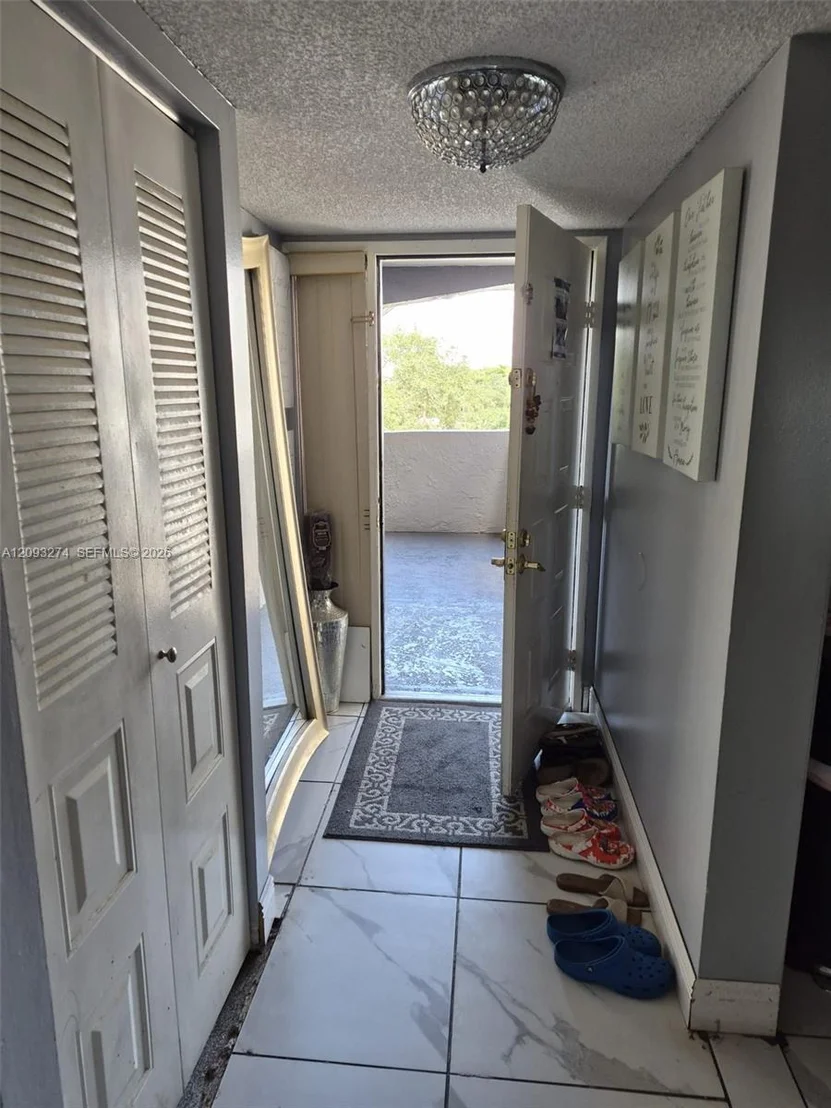 Photo of Unit 301 at 8010 Hampton Blvd