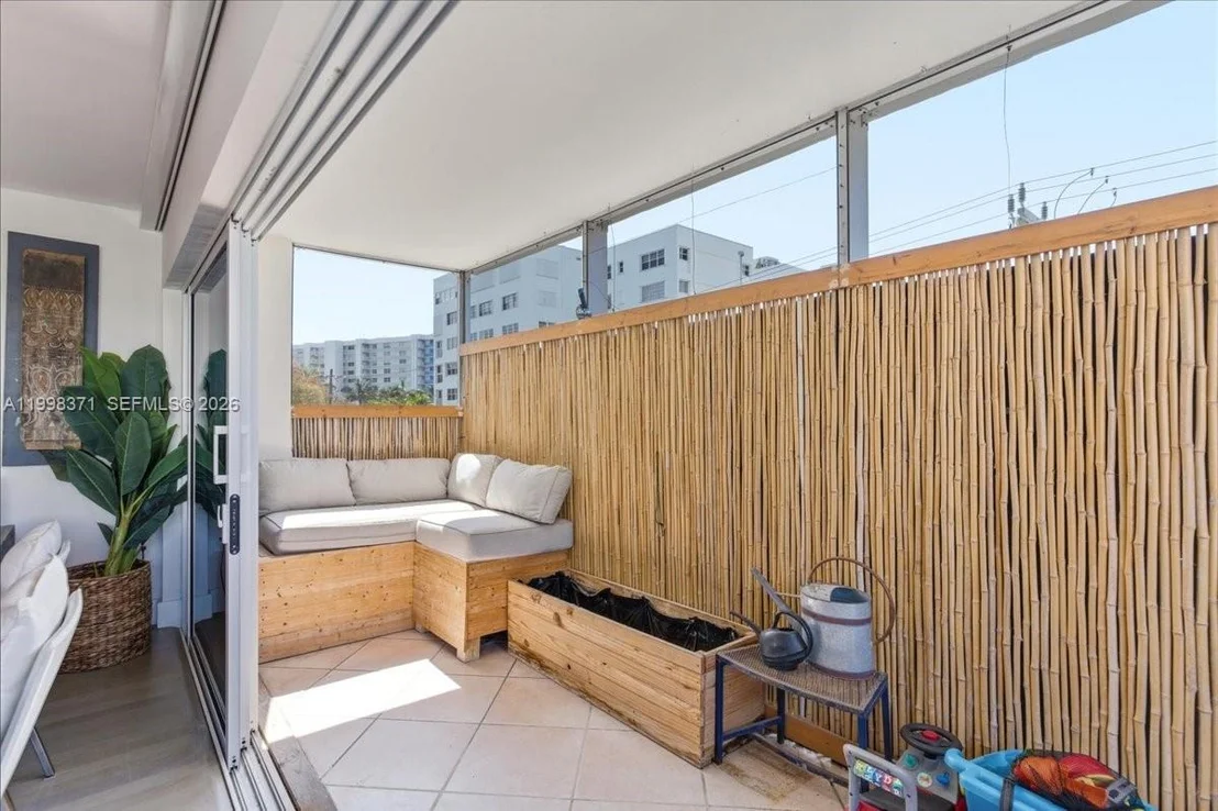 Photo of Unit 3H at 550 Ocean Drive