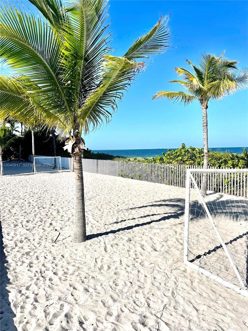 Photo of Unit 3K at 607 Ocean Dr