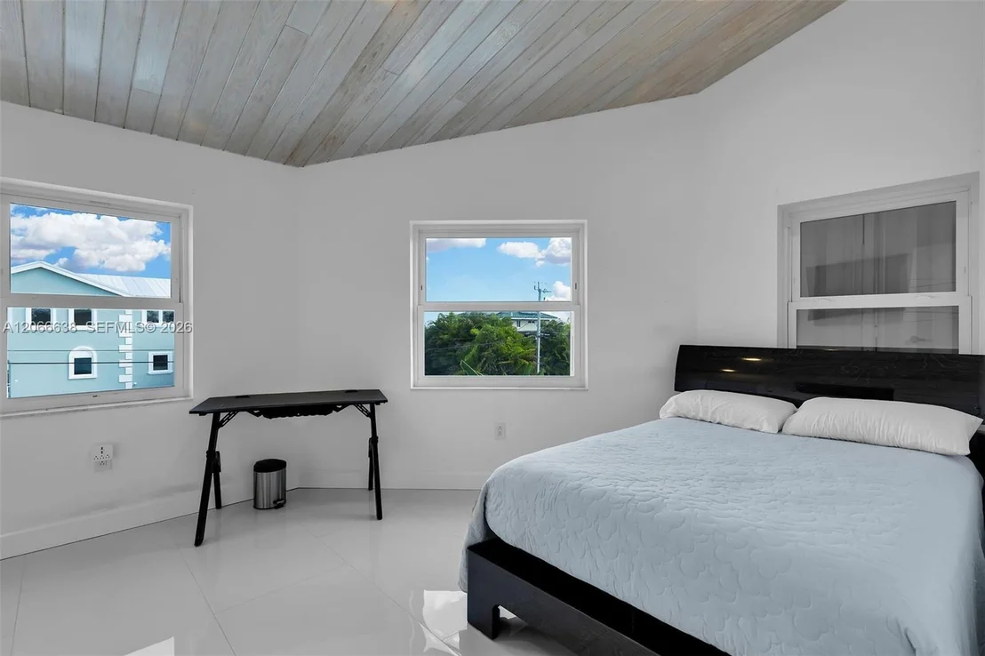 Photo of 209 Corsair Rd