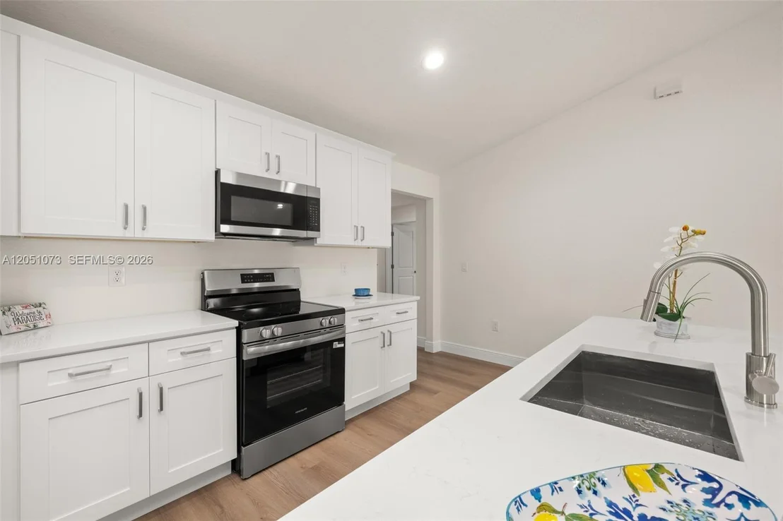 Photo of 5526 Cortez Blvd.