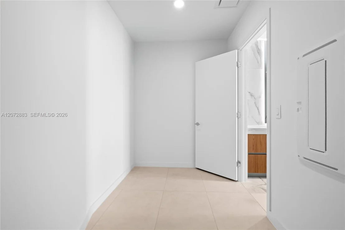 Photo of Unit 3003 at 1400 Biscayne Blvd