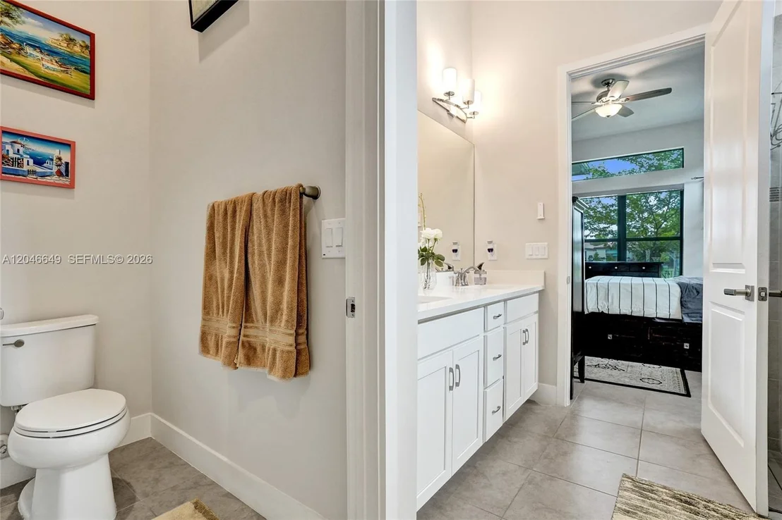 Photo of 8147 Juniper Dr