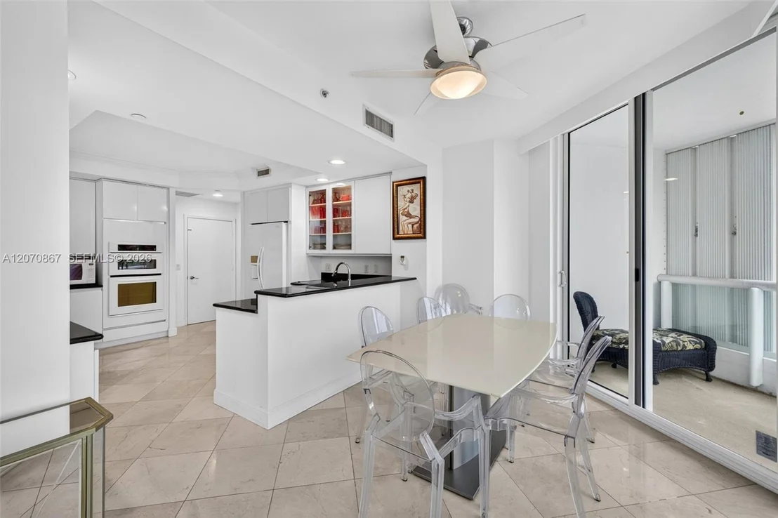 Photo of Unit 403 at 21050 Point Pl