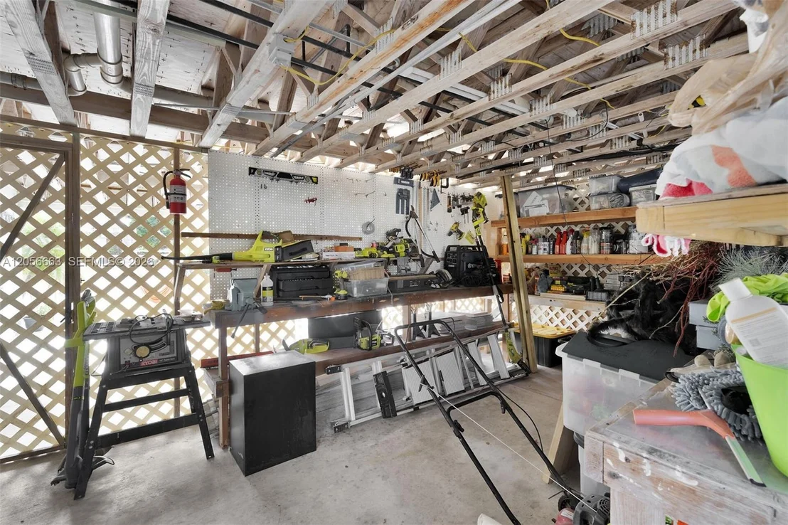 Photo of 422 Calle Limon