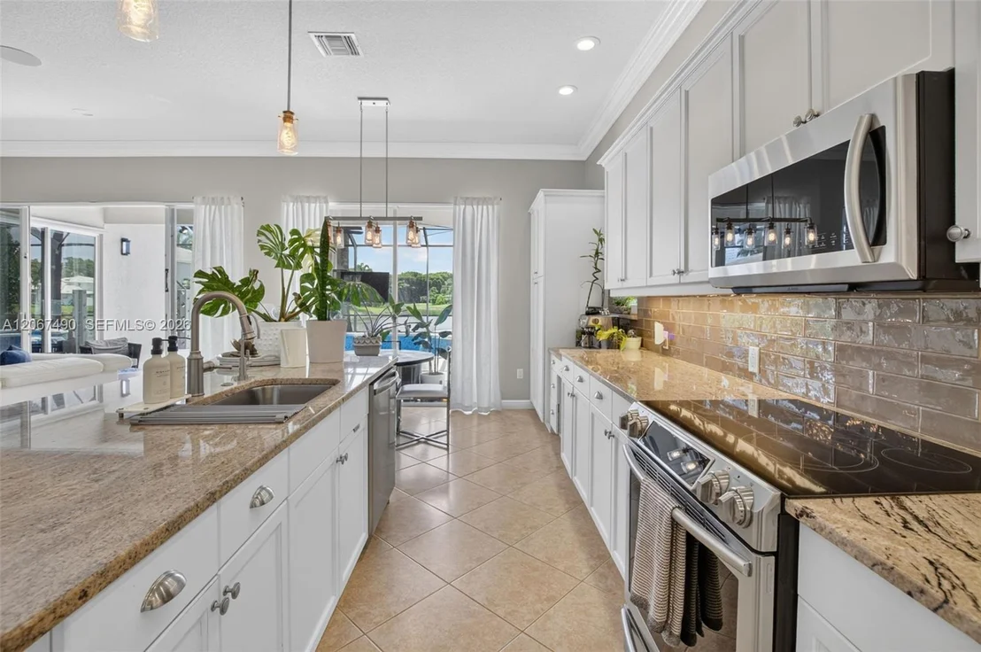 Photo of 6543 Marbletree Ln