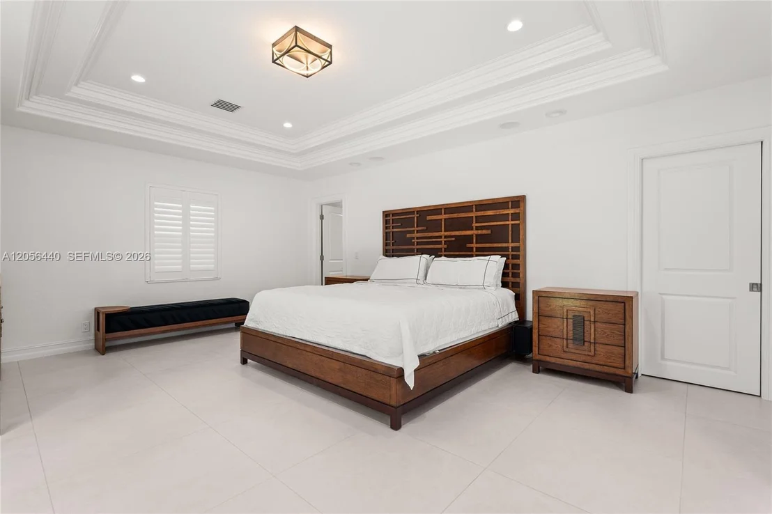 Photo of 18 Eleuthera Drive