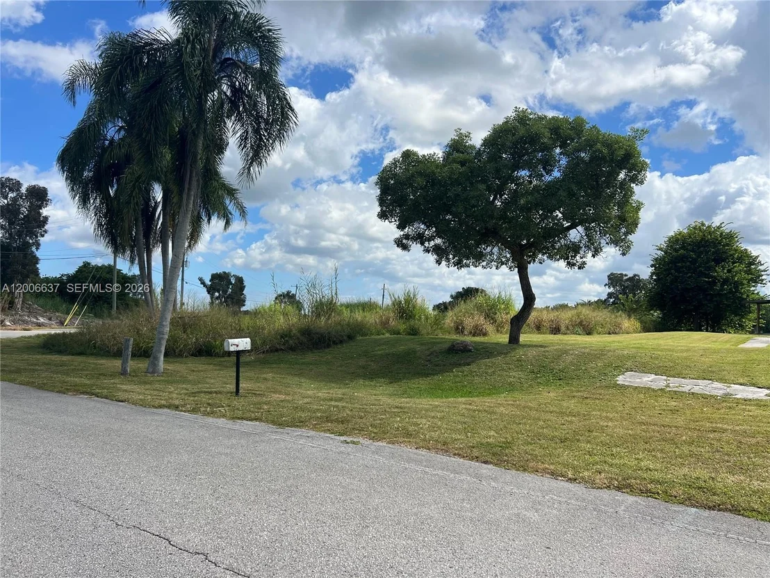 Photo of 1510 River Road