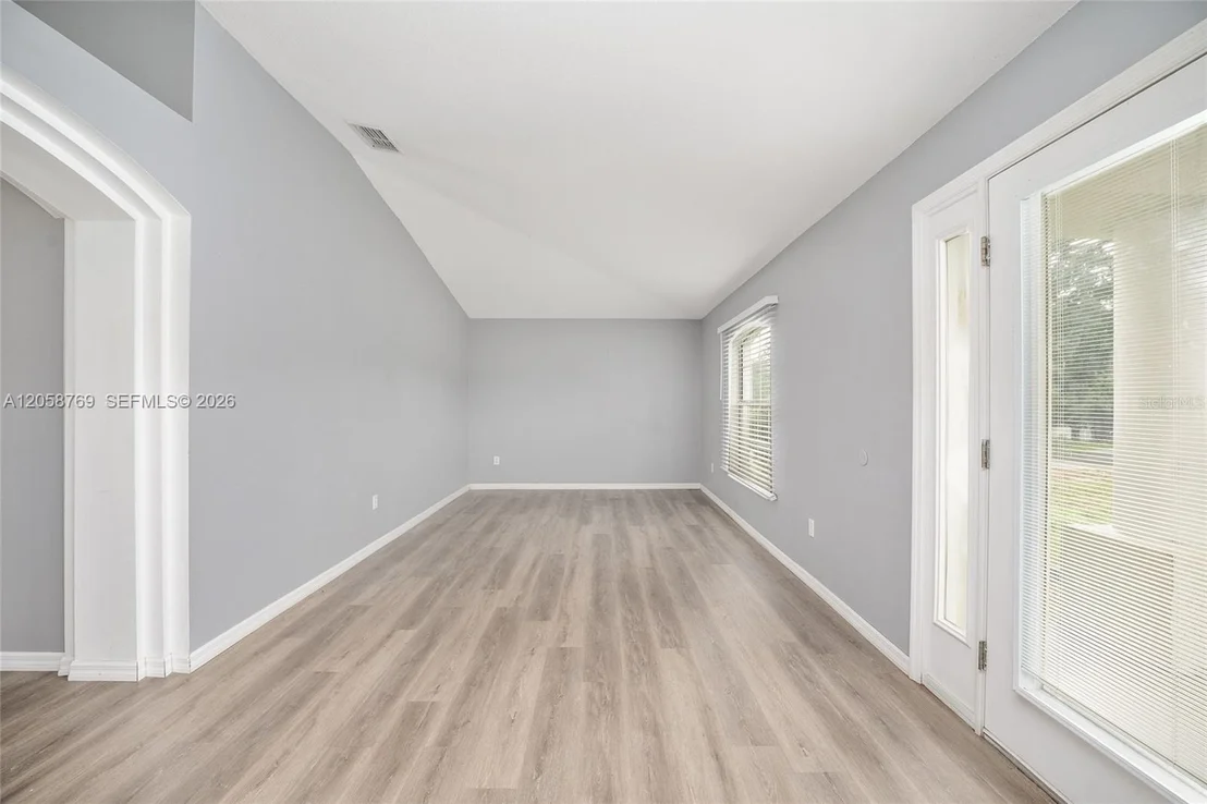 Photo of 20 PINE COURT LOOP