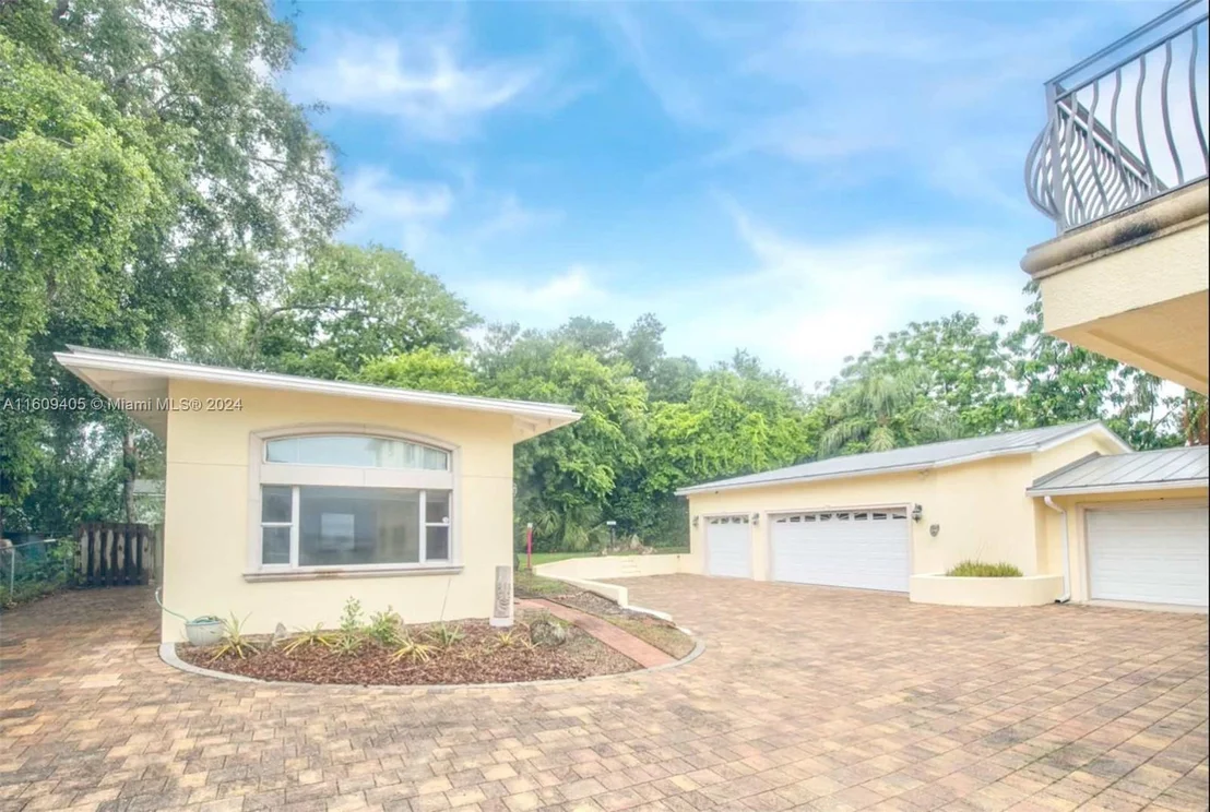 Photo of 1613 N Indian River Drive