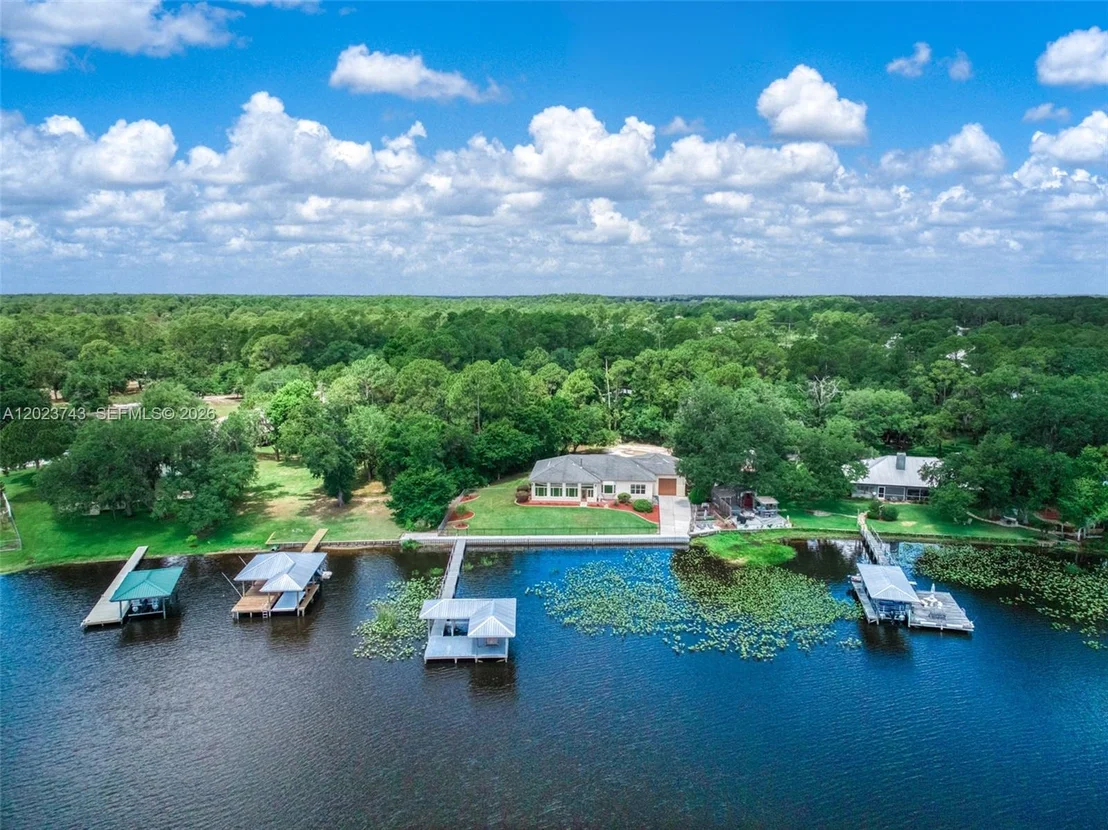 Photo of 9526 Kingfisher PL