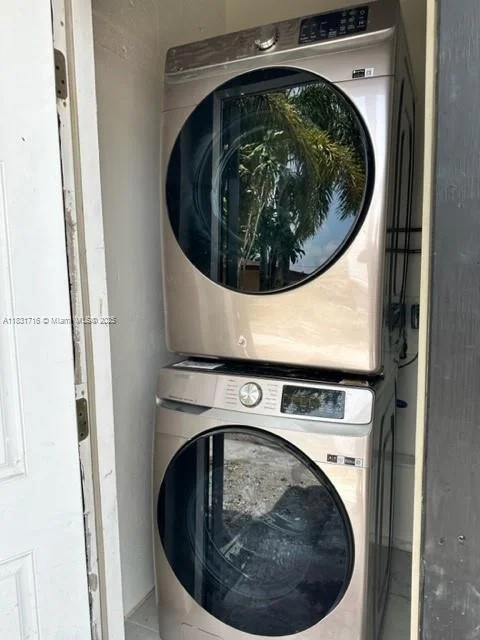 Photo of 42 SE 10th Ter