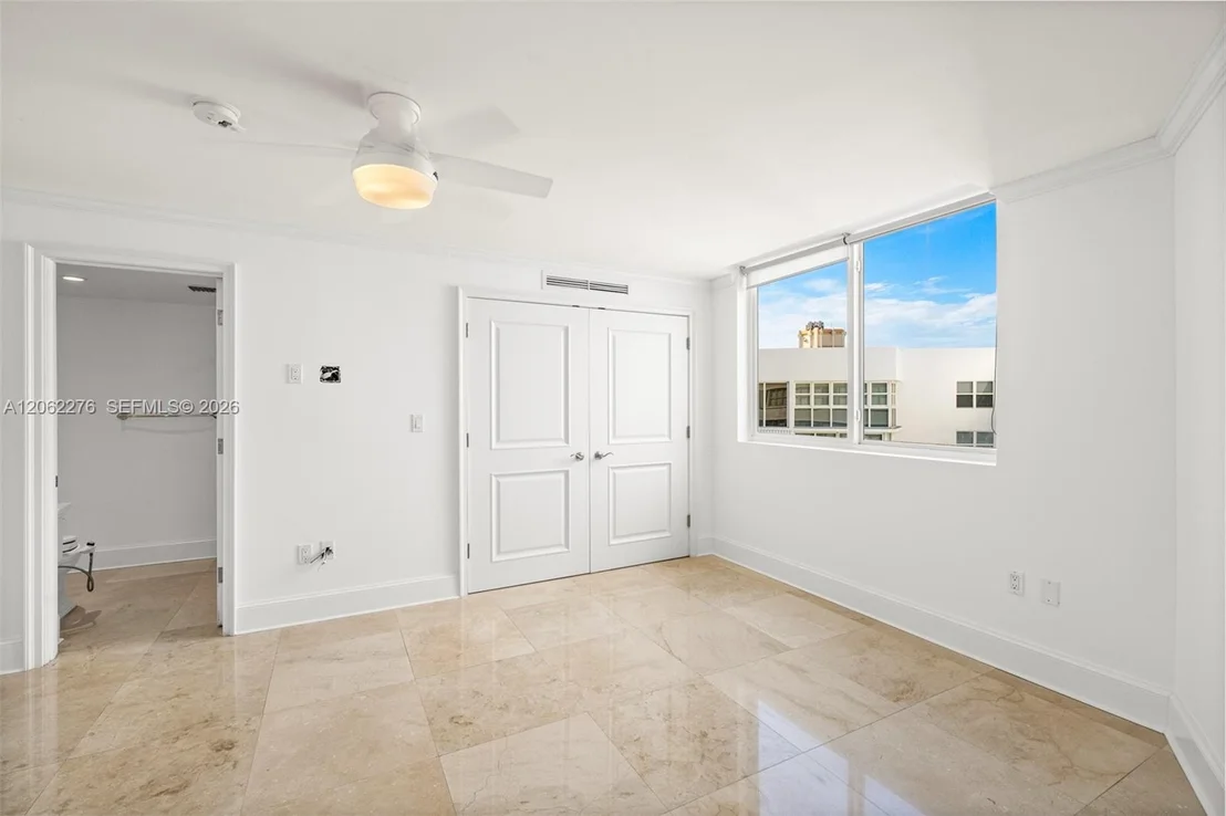 Photo of Unit 11DN at 600 Grapetree Dr