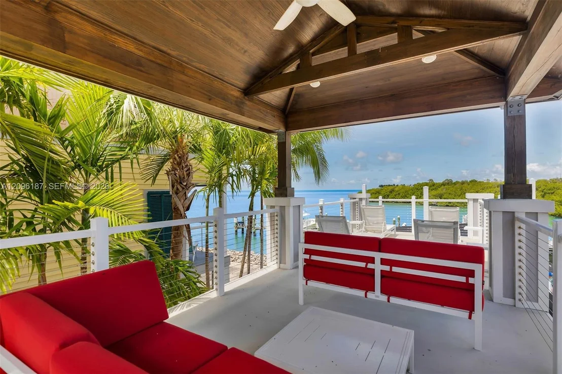Photo of 101 11 Street Ocean Unit 3