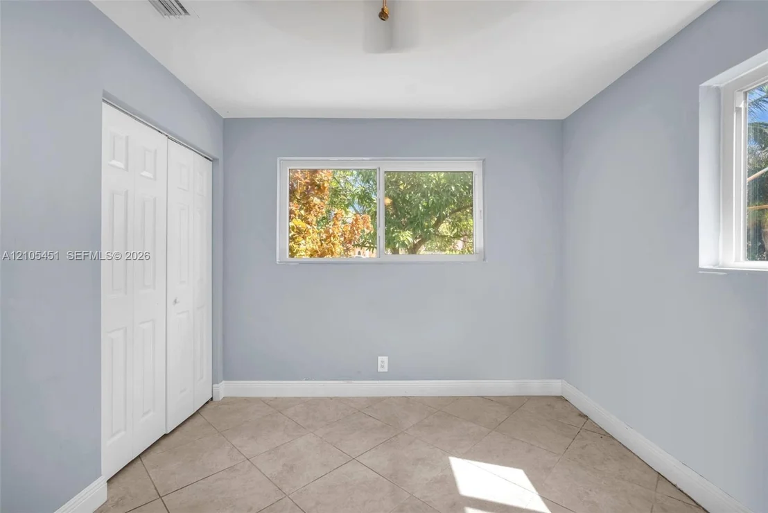 Photo of 4071 NW 3rd Ter