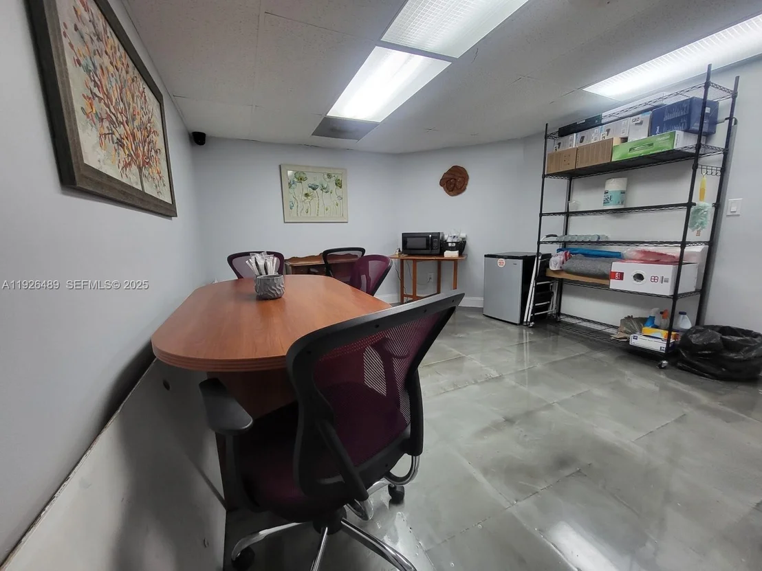 Photo of Unit CU206 at 13499 Biscayne Blvd