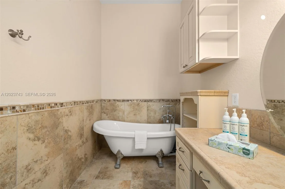 Photo of 9526 Kingfisher PL