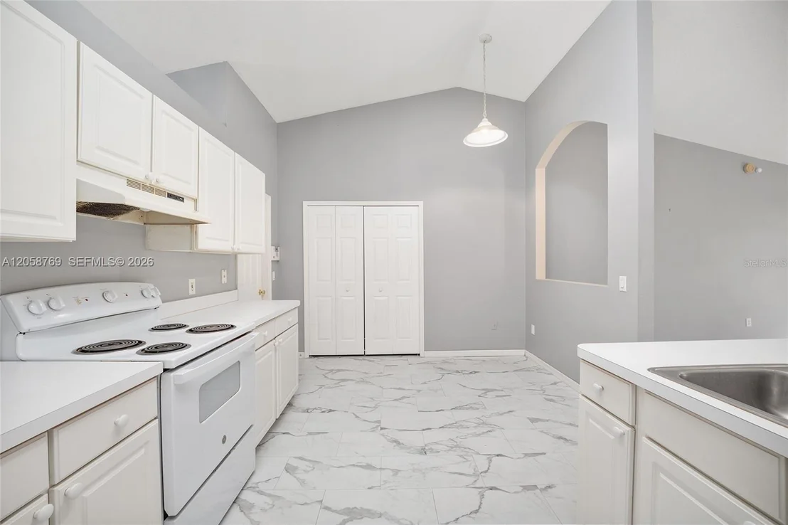 Photo of 20 PINE COURT LOOP