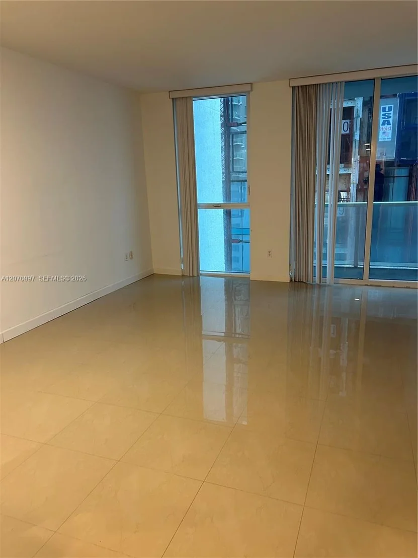 Photo of Unit 3106 at 244 Biscayne Blvd