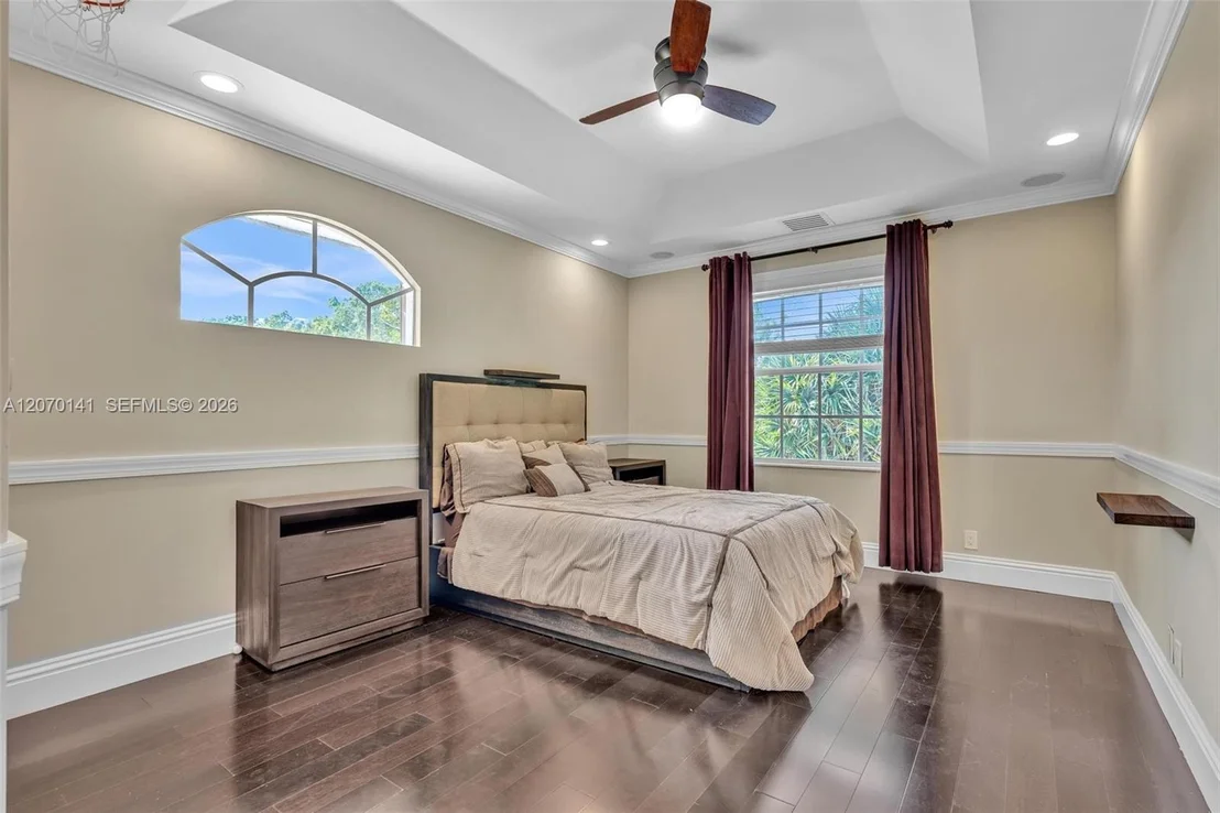 Photo of 3828 Pine Lake Dr