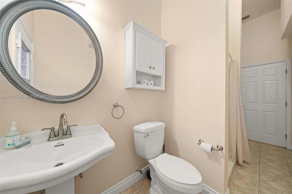 Photo of 9526 Kingfisher PL