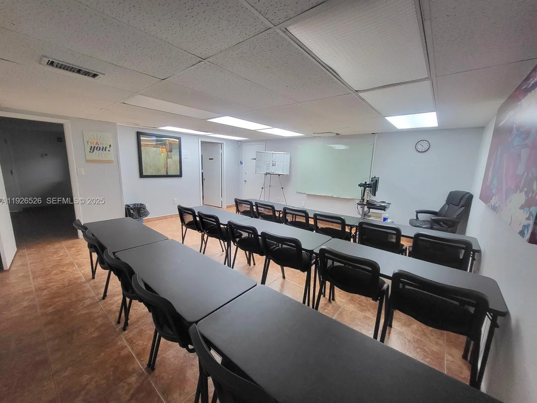 Photo of Unit CU207 at 13499 Biscayne Blvd