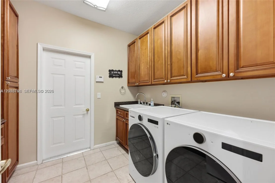 Photo of 158 Dockside Cir