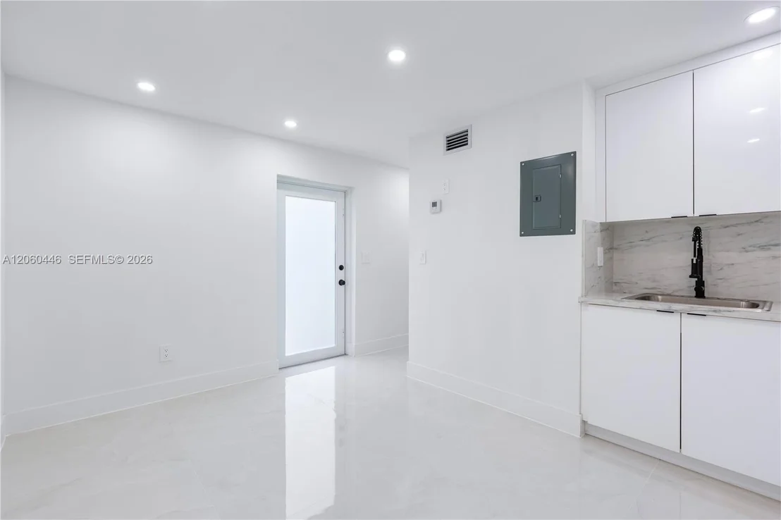 Photo of 35 Allen Rd