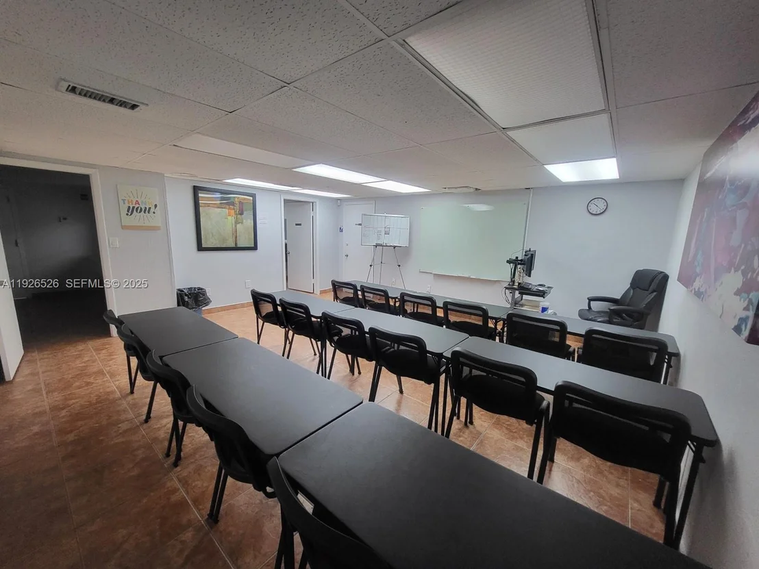 Photo of Unit CU207 at 13499 Biscayne Blvd