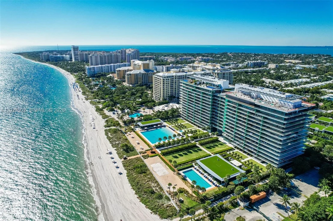 Photo of Unit LPH2N at 350 Ocean Dr