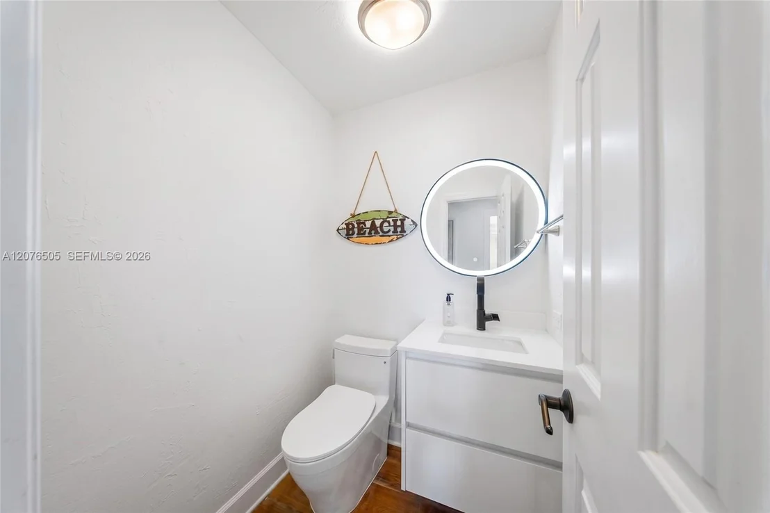 Photo of 316 N Dr