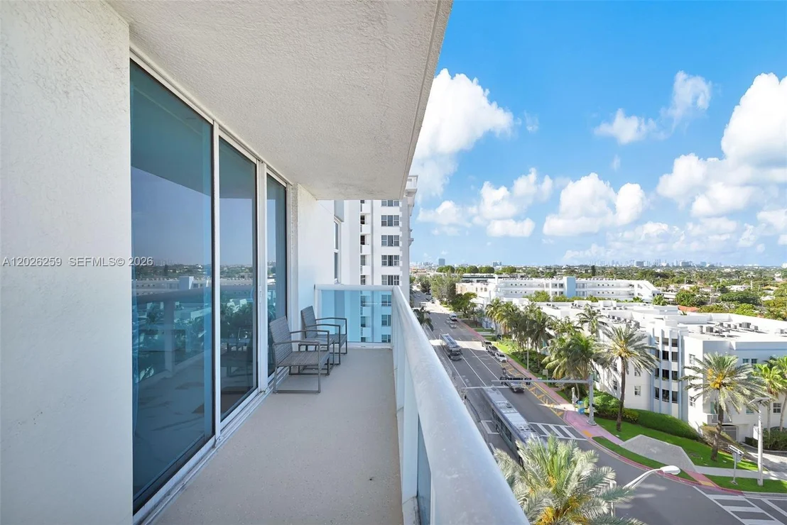 Photo of Unit 821 at 9201 Collins Ave