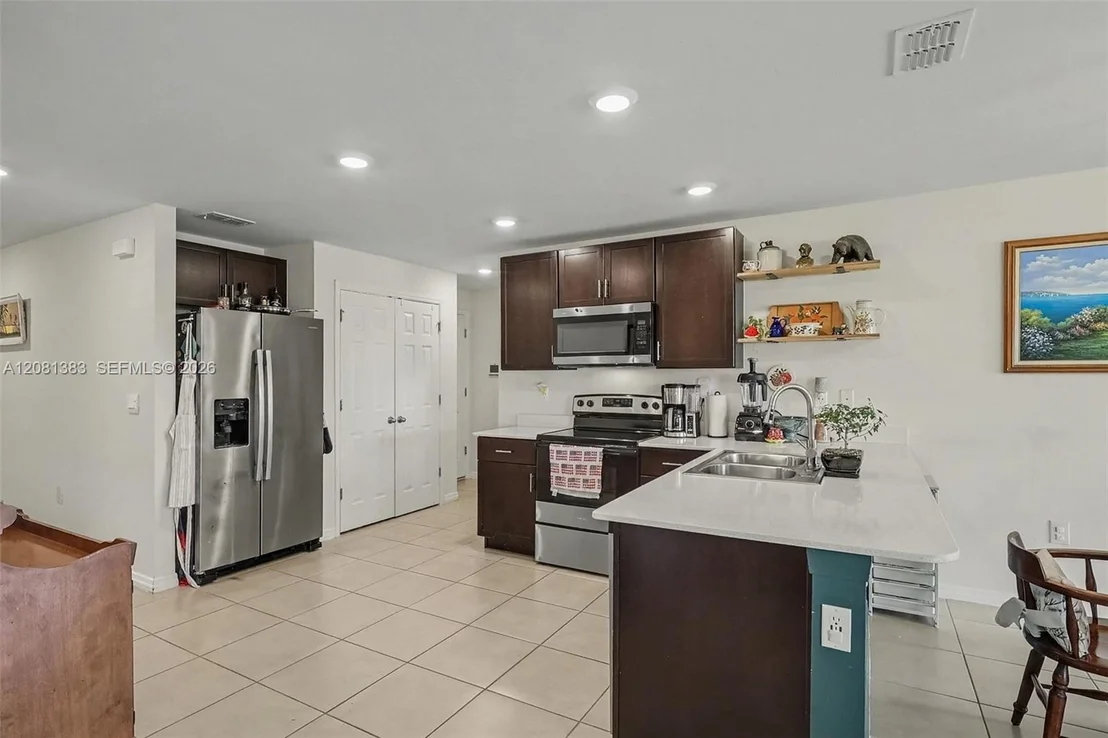 Photo of 9012 W Justice Cir
