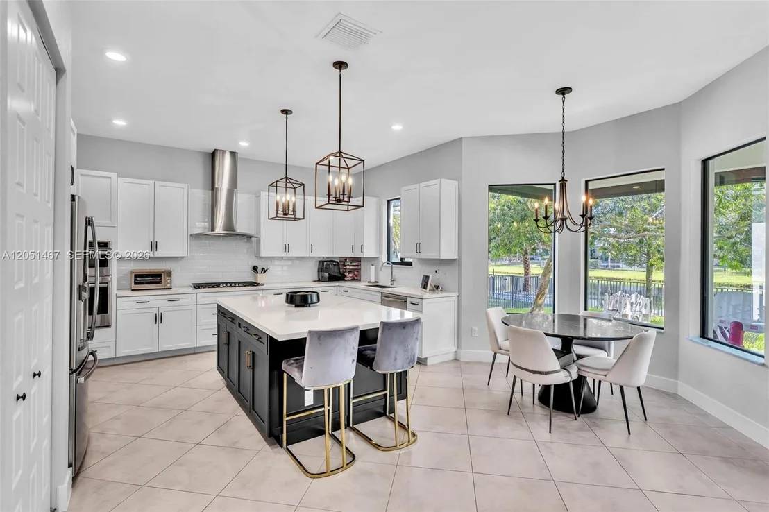 Photo of 10855 Pacifica Way