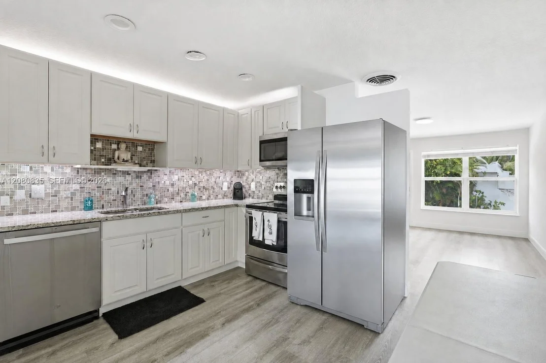 Photo of 70 SW Hideaway Pl